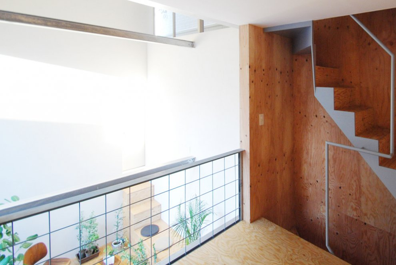 Illustration for article titled 10 Japanese Micro Homes That Redefine Living Small